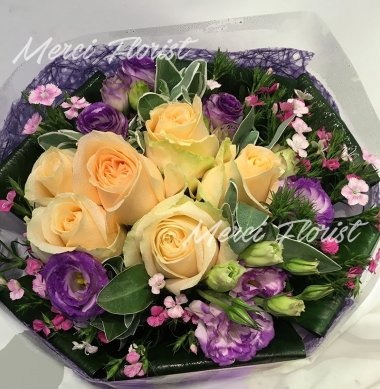 **BQ06** Rose Round Bouquet - Champagne - 6 pcs<br>玫瑰圓形花束 - 香檳色 - 6枝