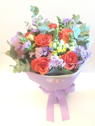 **BQ08** Orange Rose Round Bouquet - 6 pcs<br>橙色玫瑰圓形花束 - 6枝