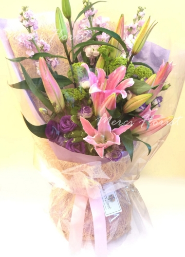 **KBQ43** Lily Long Bouquet - 3 pcs<br>百合 長形花束 - 3枝