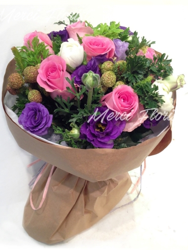 **KBQ31** Shock Pink Rose & Purple Eustoma Round Bouquet - 6 pcs<br>粉桃色玫瑰 及 紫色桔梗 圓形花束 - 6枝