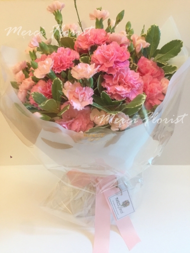**BQ26** Carnation & Mini Carnation Round Bouquet - Pink<br>康乃馨 及 小康乃馨 圓形花束 - 粉色