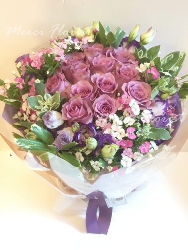**KBQ30** Purple Rose Round Boueuet - 12 pcs<br>紫色玫瑰 圓形花束 - 12 枝