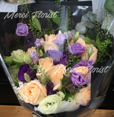 **KBQ33** Champagne Rose Long Bouquet - 12 pcs<br>香檳色玫瑰長形花束 - 12枝